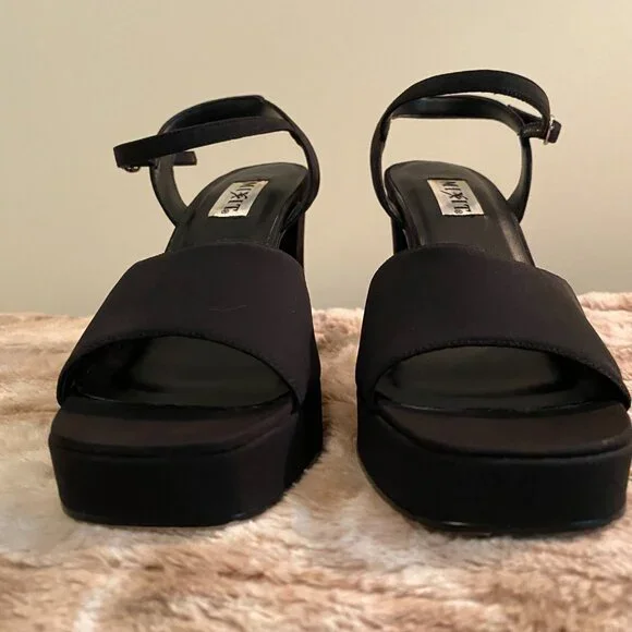 Mix It Black Platform Sandals Size 6 1/2 - Picture 3 of 11